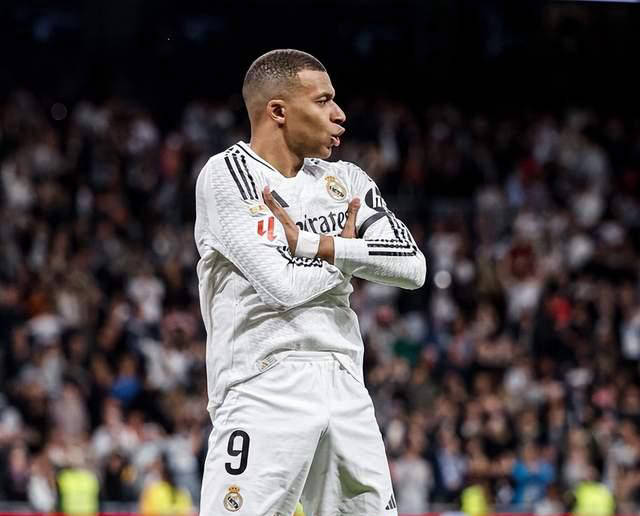 冲刺2026!姆巴佩锁定三大目标:世界杯第二冠+金球奖+欧冠荣耀