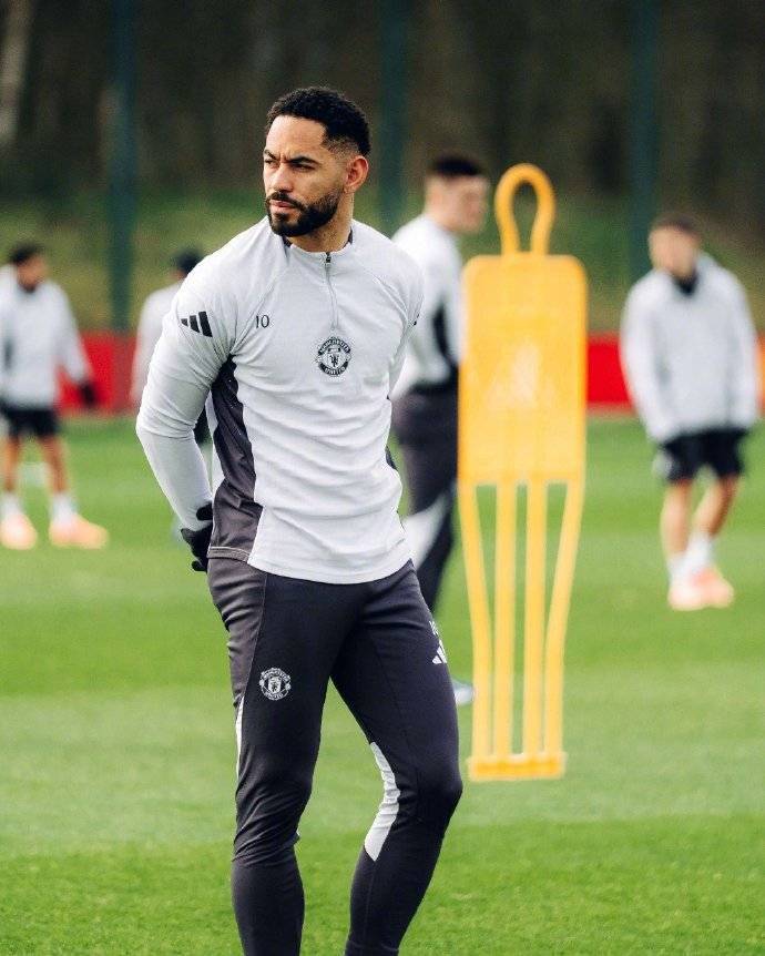 英超第25轮曼联VS热刺，红魔希望破不胜魔咒，客队如何克服伤病困扰